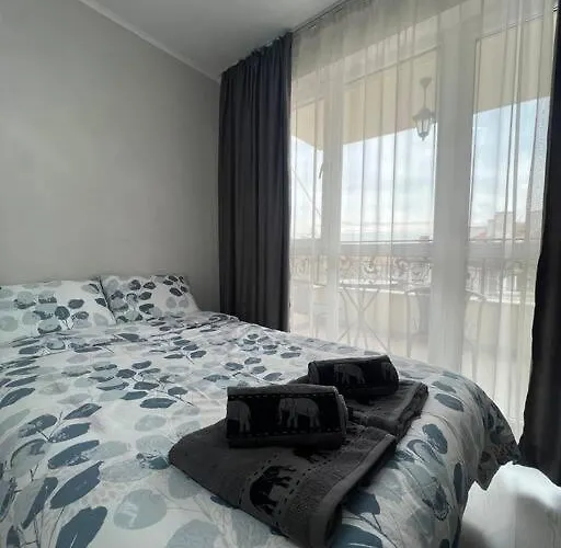 Center Amelia * Φιλιππούπολη